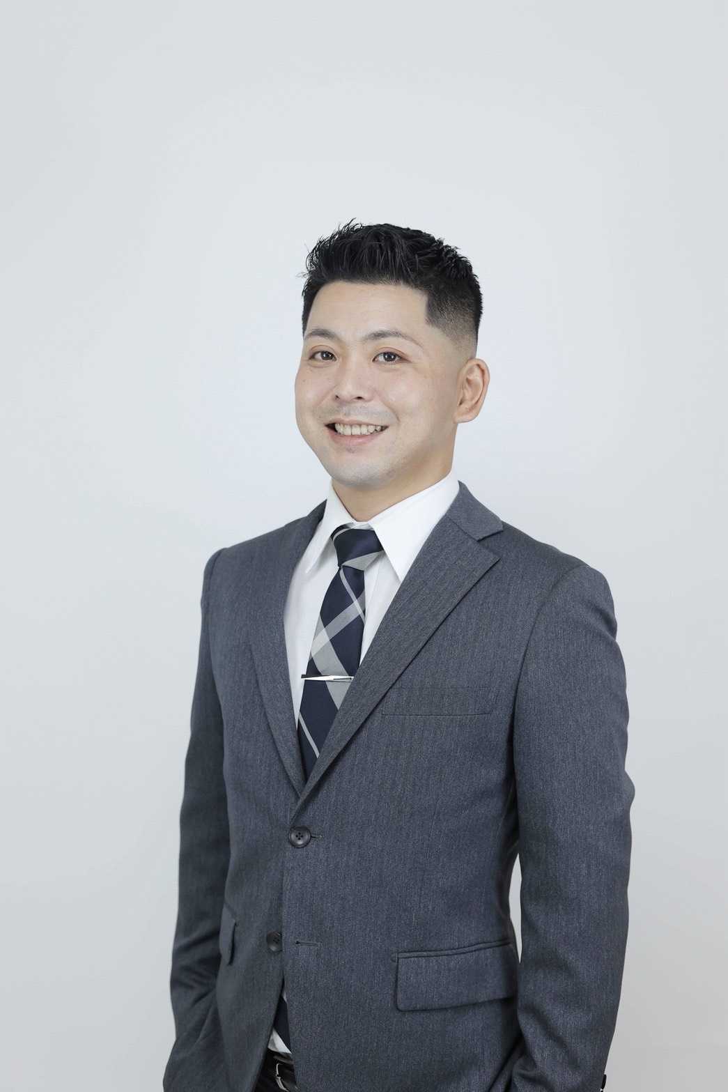 成田寛